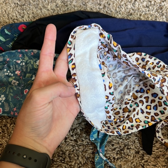 Caps - Picture 3 of 3